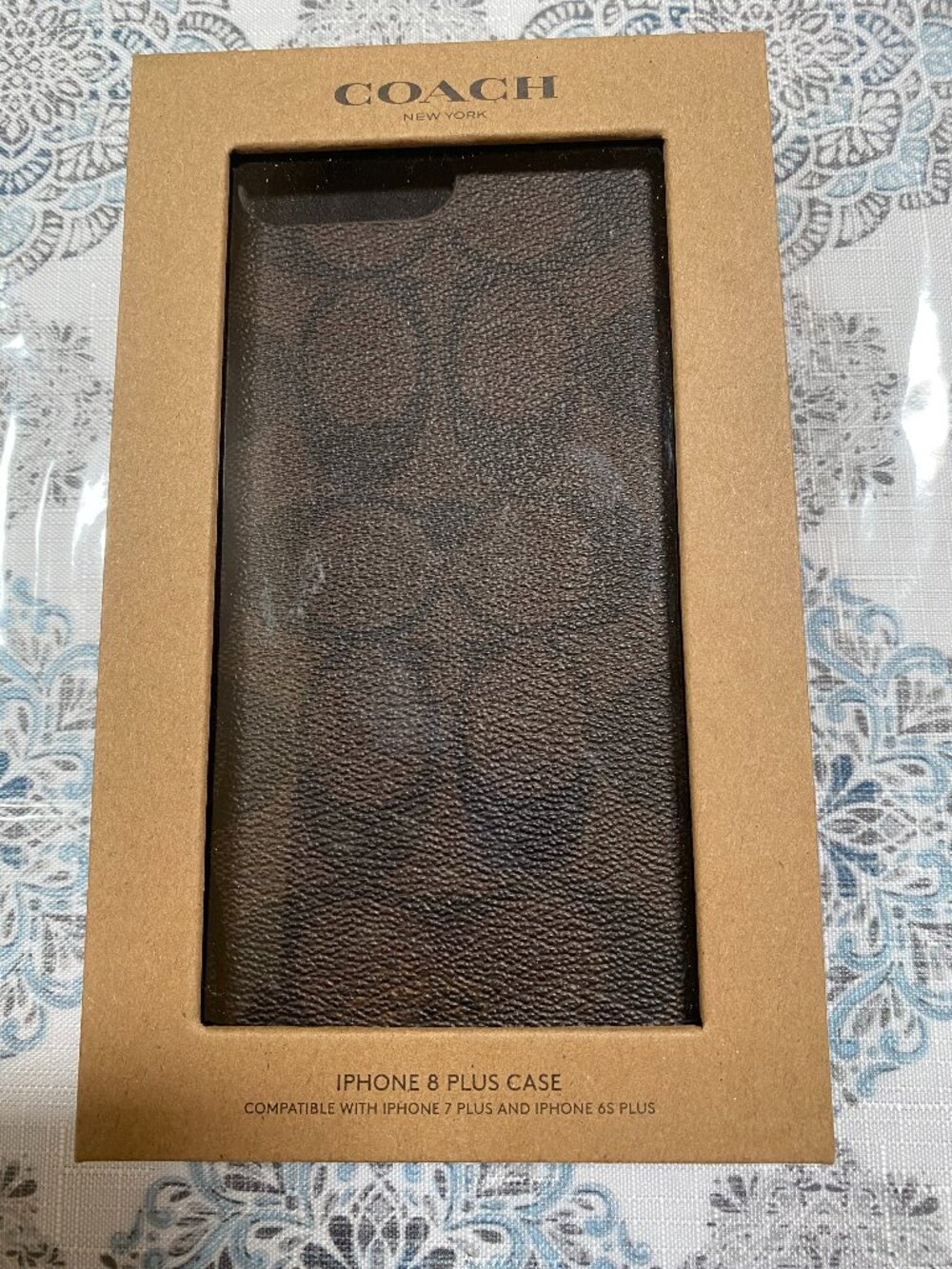 Coach iPhone 8 plus hard case signature canvas Mahogany